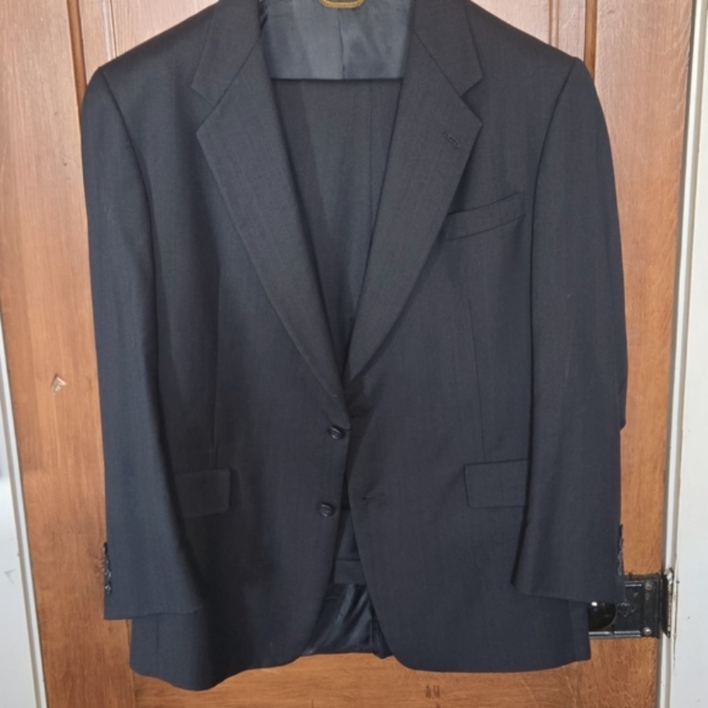 Hart Schaffner Marx 100% Pure Worsted Wool Dark Grey Suit Jacket/Pants - Picture 2 of 11